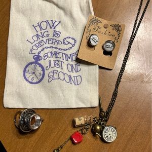Alice in Wonderland (Fandom of the Month) Jewelry set
